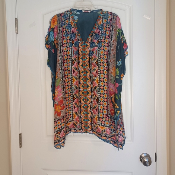 Johnny Was Magdalene Silk Embroidered Boho Multicolor Poncho Tunic Top Sz Med - Picture 3 of 9